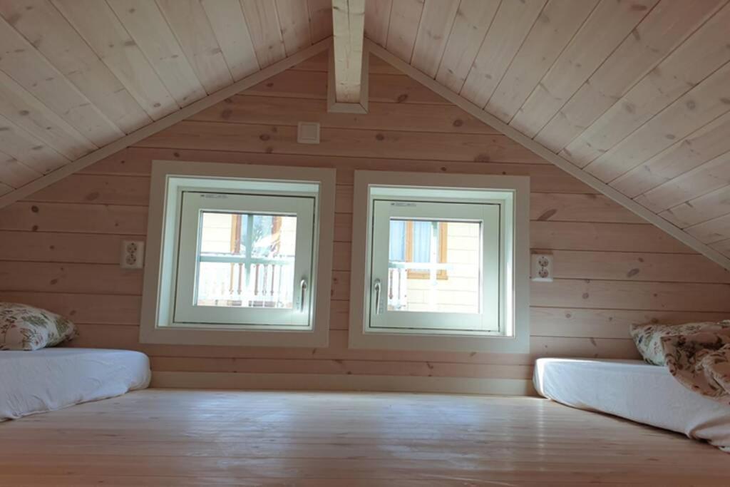 Nydelig Hytte I Kabelvag Lofoten Exterior photo